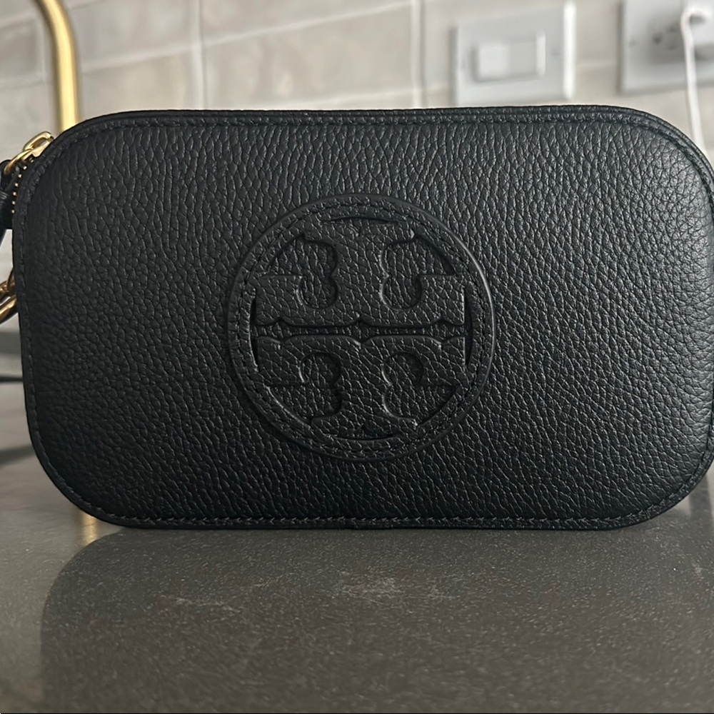 Tory Burch Black Textured crossbody bag
